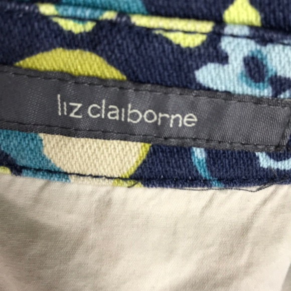 Liz Claiborne floral jean jacket NWT size lg - Picture 2 of 13